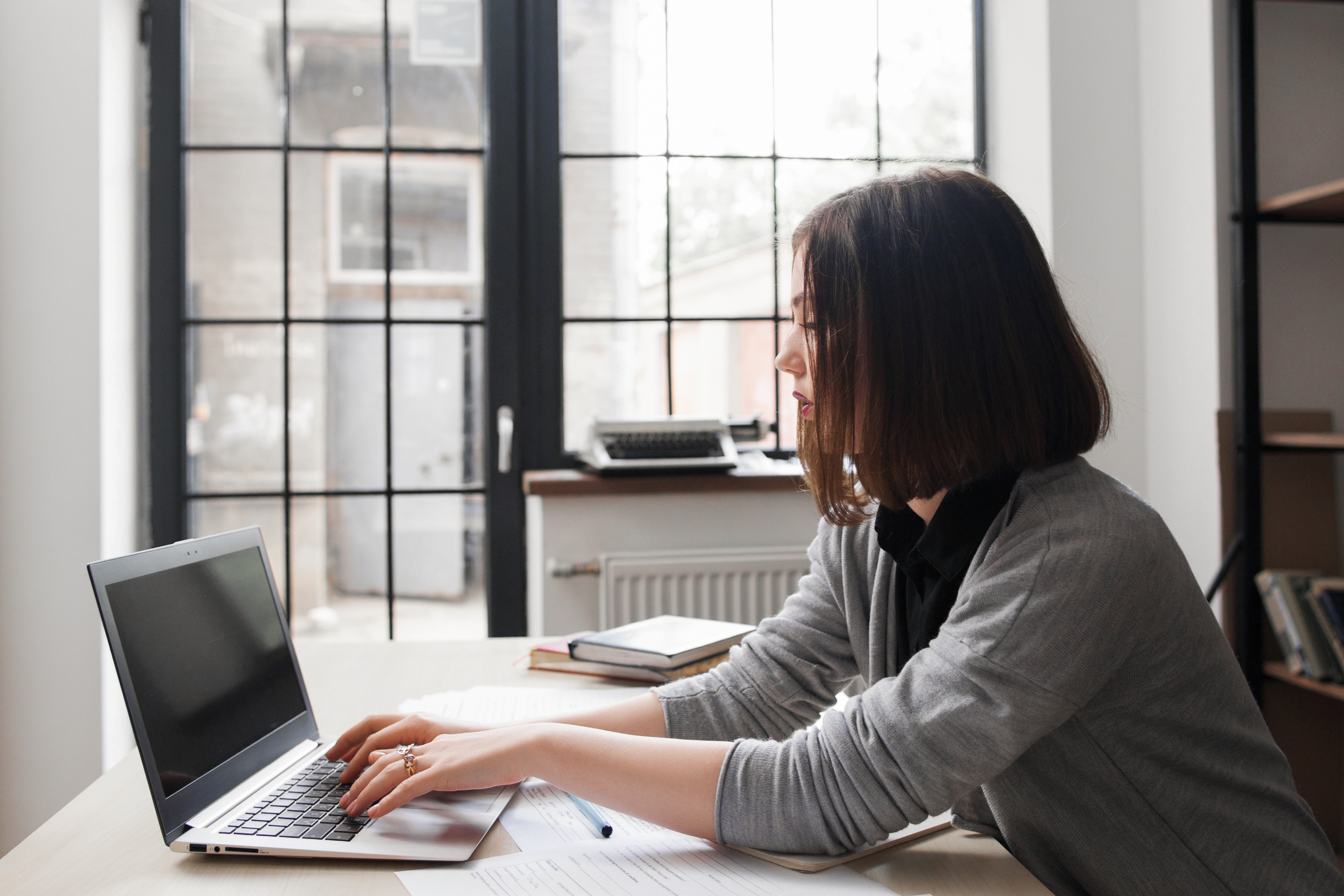 1 in 8 Americans Say Working From Home More Appropriate for Women Than Men