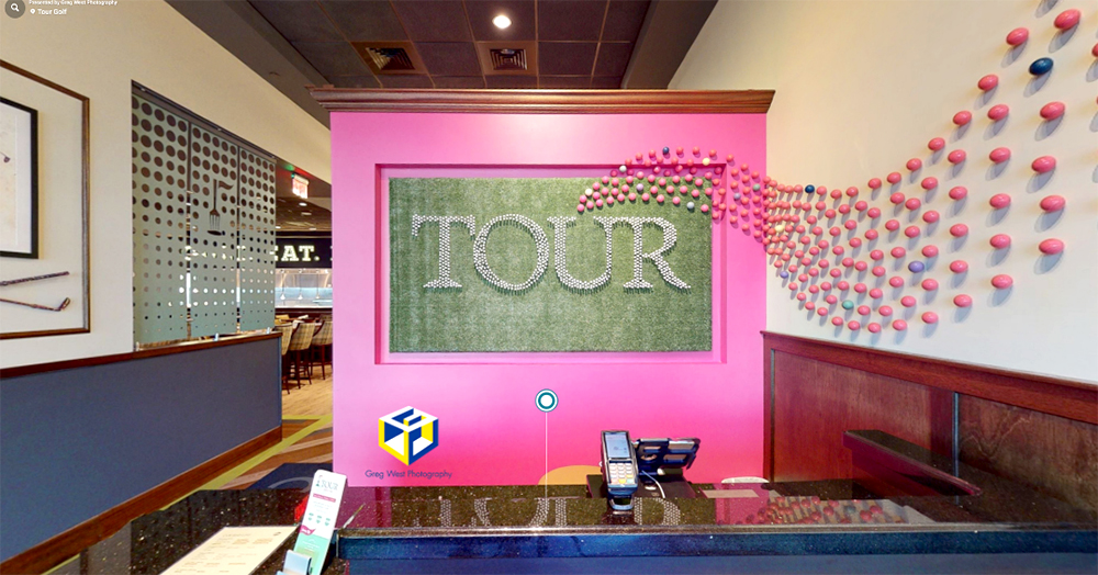 Photographer Helps Businesses Create Immersive Online Experiences