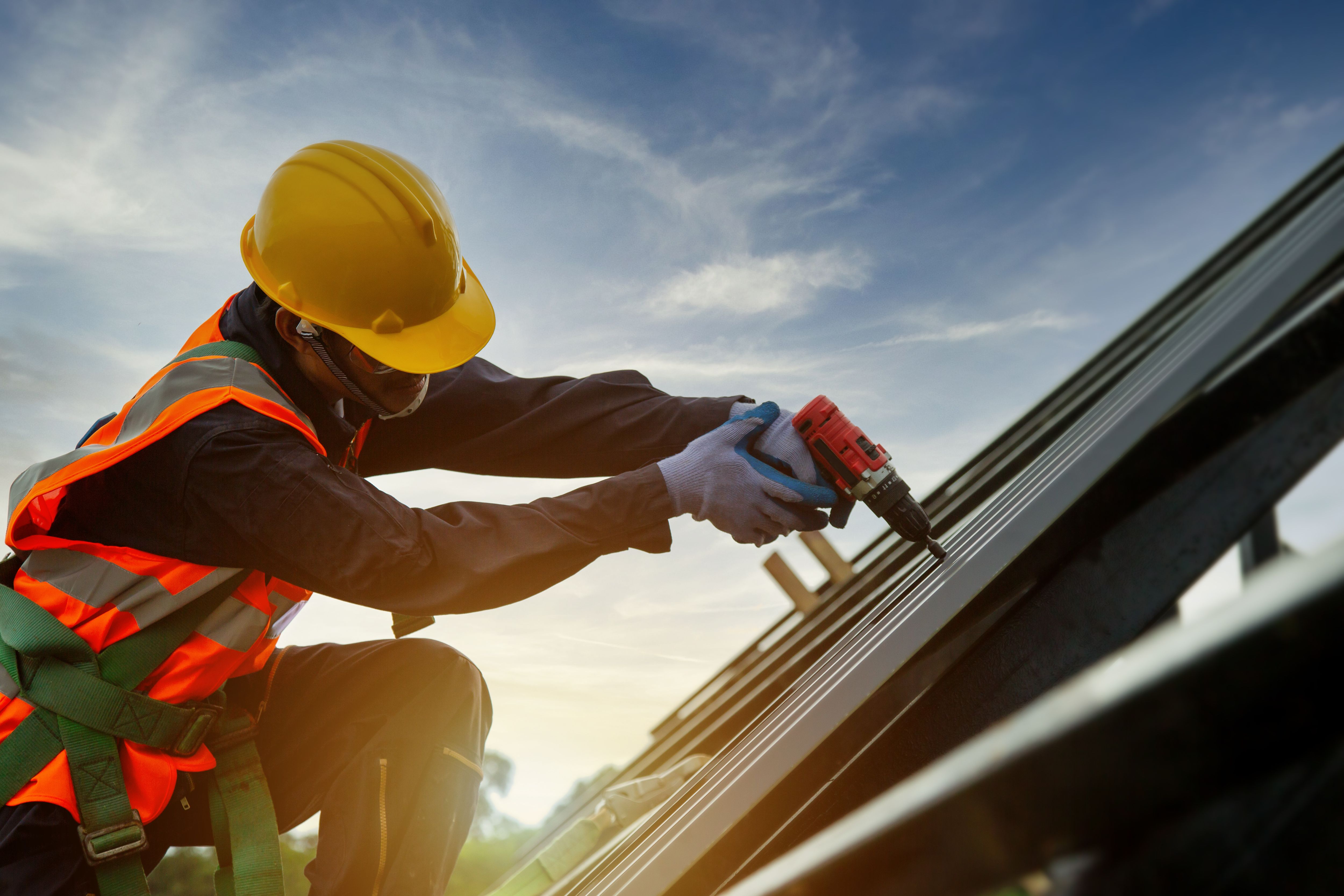 Construction Firms Struggle to Find More Workers Even as Wages Rise