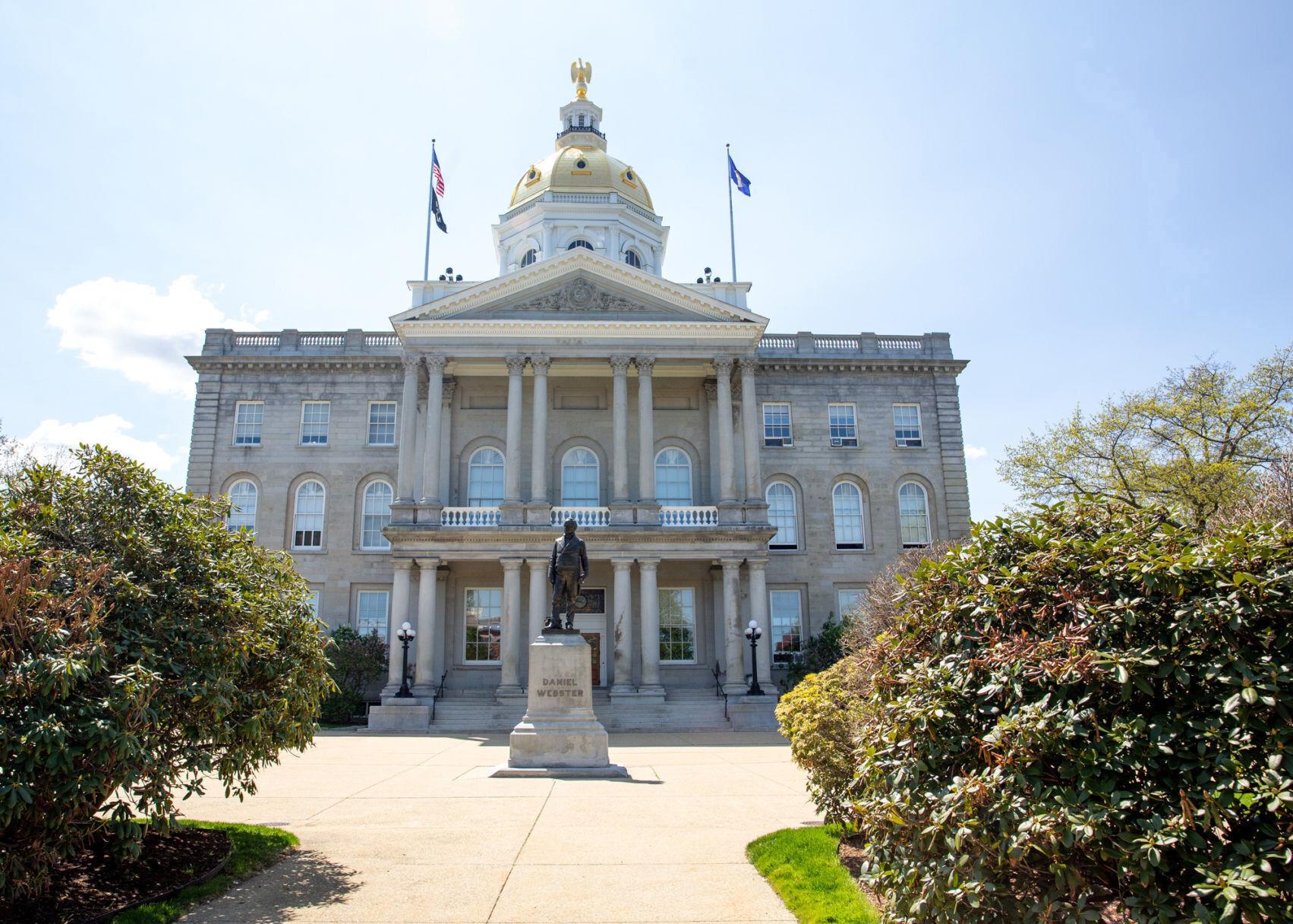 Sununu Vetoes Bill Targeting Interest on Overpaid Unemployment Compensation