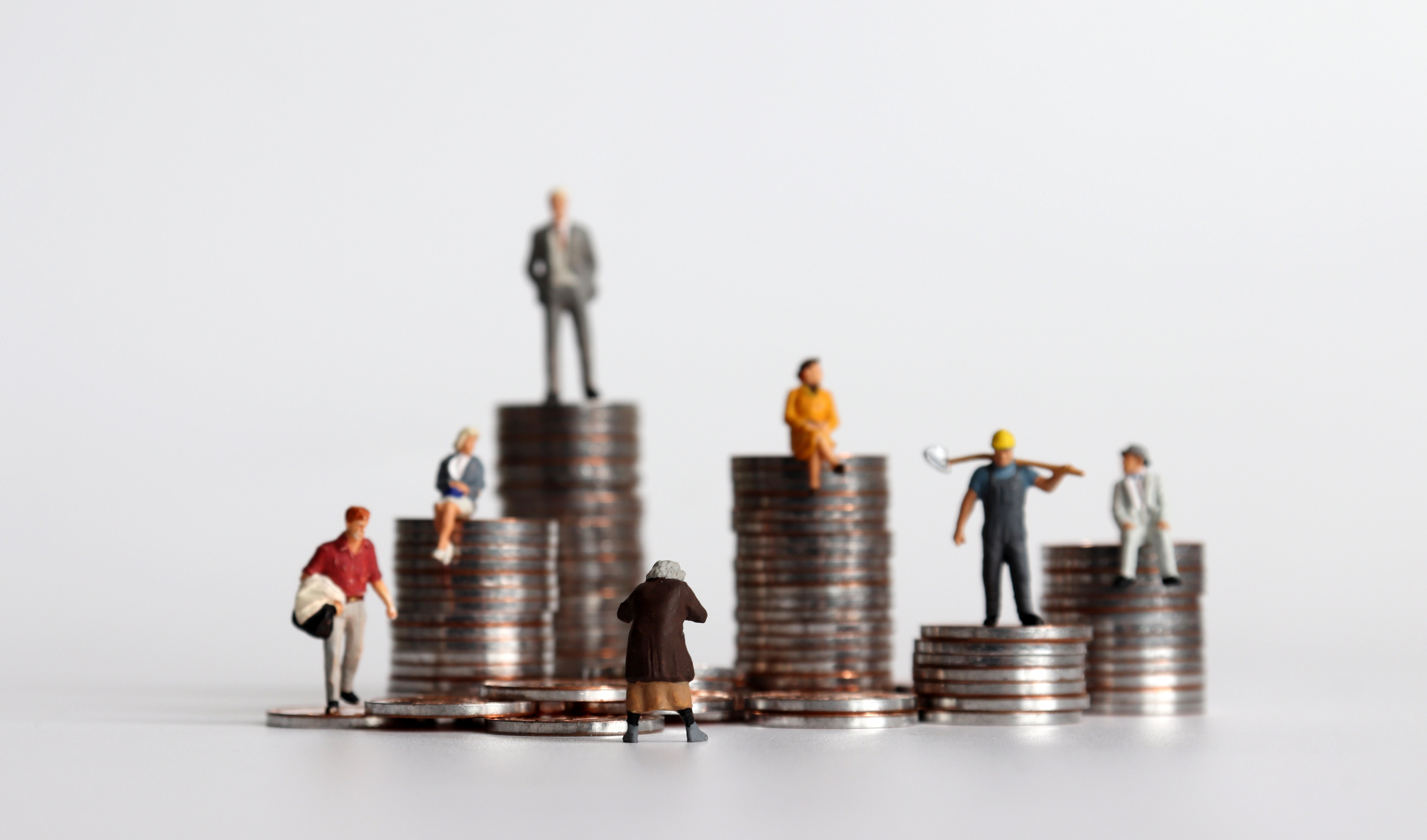 State Commissions Study on â€˜Cliff Effect' in Benefits Program 