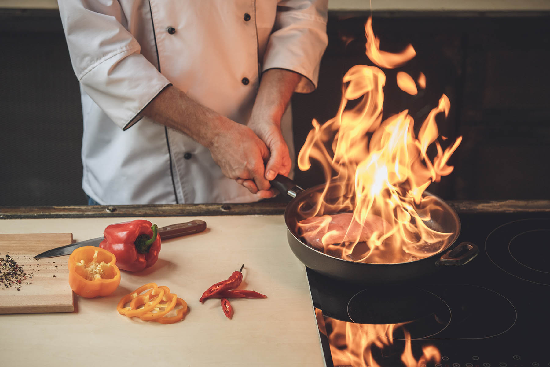 As Restaurant Business Heats Up&comma; Workforce Still Lukewarm  