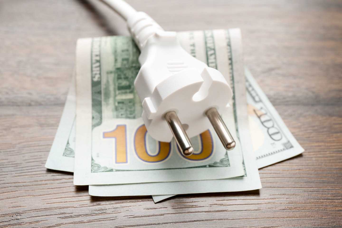 $1.6 Billion Refund in Electric Rates is Going Ahead, For Now
