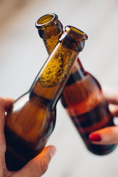 Workplace Alcohol Not Always a Perk for Recent College Grads