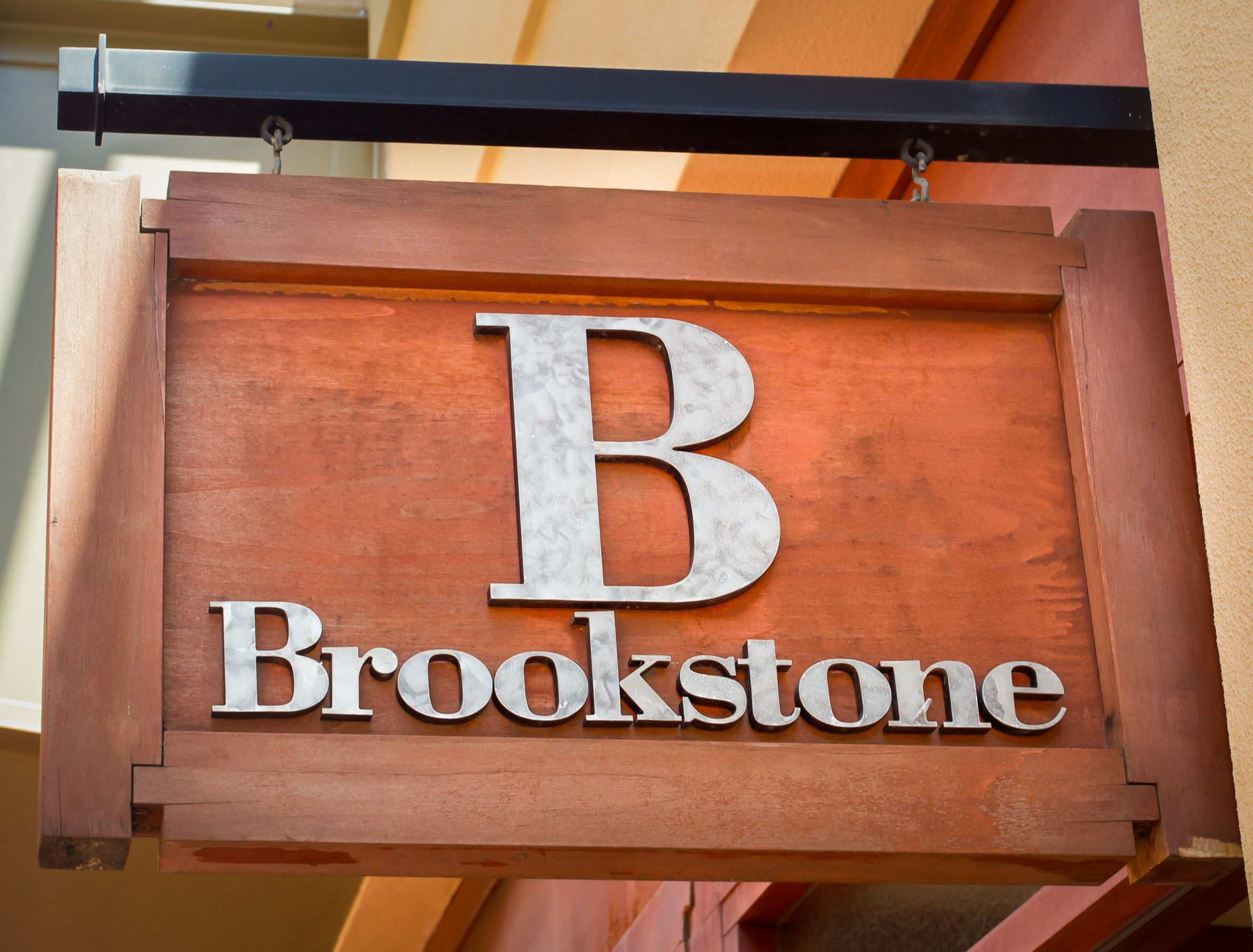 Brookstone Files Bankruptcy, Seeks Buyers