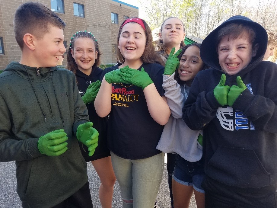 School Turns Trash into Lesson Plan