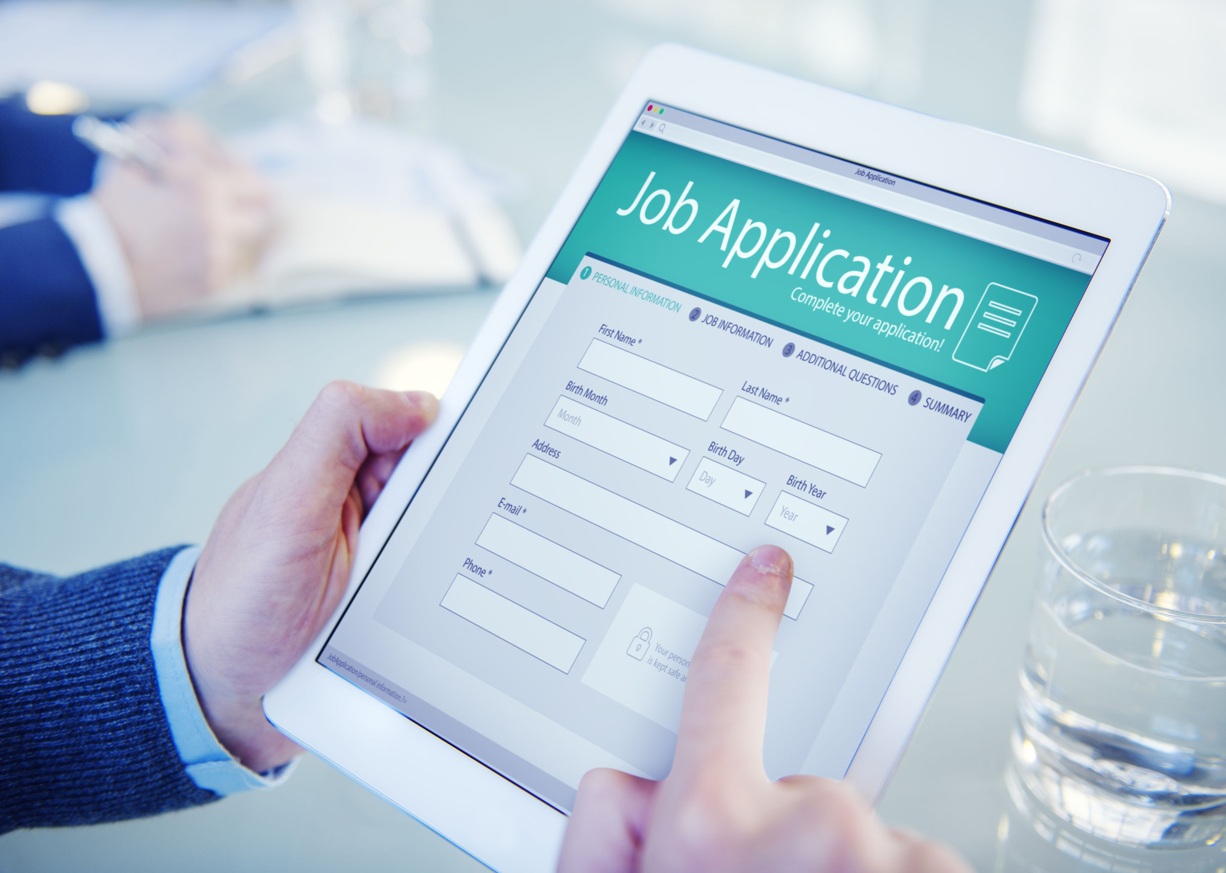 Job Applicants Now Ghost Employers