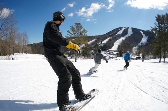 Vail Resorts Picks Up 3 NH Ski Areas in Merger Vail Resorts Picks Up 3 NH Ski Areas in Merger